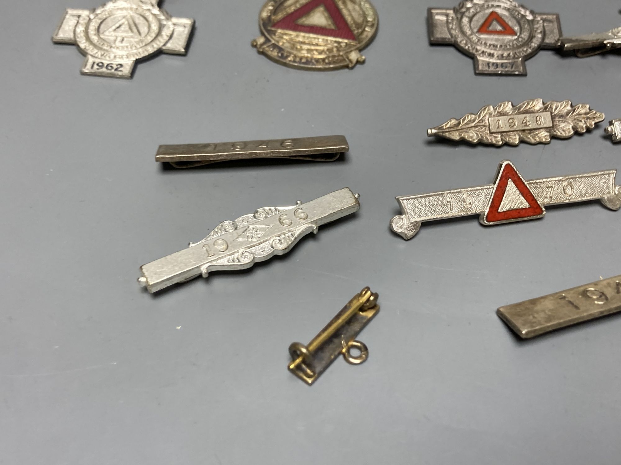 A quantity of assorted medals